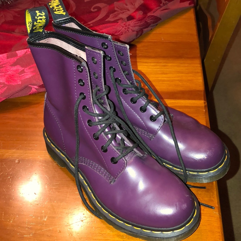 Women’s purple Dr. Martens. Size 9